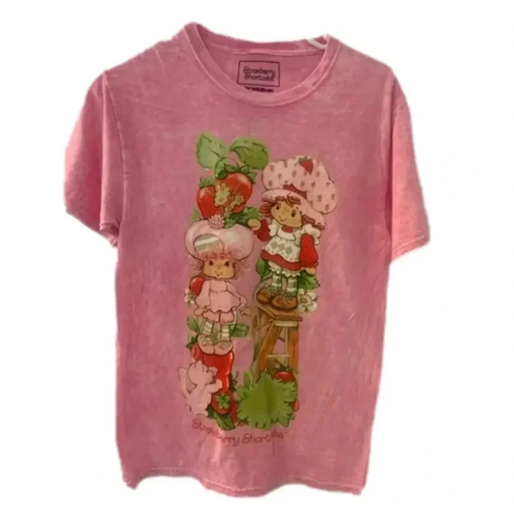 Strawberry Shortcake Tops - STRAWBERRY Shortcake Shirt Size S NWOT